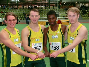 Dennis Späth, Benjamin Kuhn, Josué Ndombasi, Peter Emmerich 4x200m MJ U20